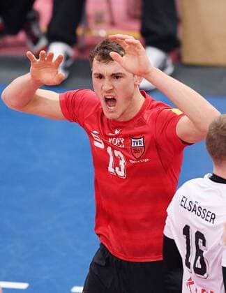 Volleyball 1. Bundesliga Saison 2016 2017 11.03.2017 Pre-Playoff Spiel TV Rottenburg - Netzhoppers SolWo Koenigspark KW JUBEL Moritz Karlitzek (TV Rottenburg) 