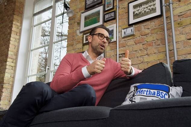 Fussball DFL 24.02.2017 1 Bundesliga Hertha BSC Manager Michael PREETZ