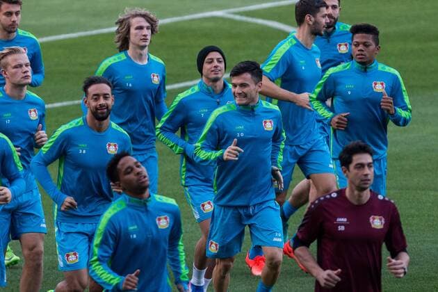 Javier Hernandez Chicharito, Hakan Calhanglu, Omer Toprak, Julian Brandt, Bernd Leno , Stefan Kiesling, Karim Bellarabi, Kevin Kampl, Jonathan Tah, Wendell, Benjamin Henrich, Charles Aranguiz, Kevin Volland, Admir Mehmedi, Lars Bender, Joel Pohjanpalo, Aleksandar Dragovic, Kai HAvertz, Tin Jedvaj, Danny da Costa during the training before the match of Uefa Champions League of Bayer Leverkusen at Vicente Calderon Stadium in Madrid, Spain. March 14, 2017.  (20170314055)