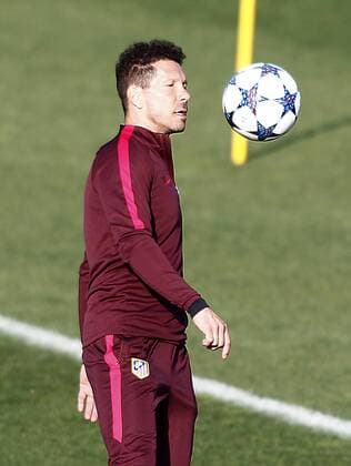 Atletico de Madrid s coach Diego Pablo Cholo Simeone during training session. March 14,2017.  (2017031449)