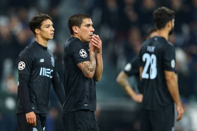 Fußball, CL, Juventus Turin - FC Porto March 14, 2017 - Turin, Italy - Maxi Pereira of Porto after the penalty foul during the UEFA Champions League Round of 16 second leg match between Juventus and FC Porto at Juventus Stadium on March 14, 2017 in Turin, Italy. Juventus v FC Porto - UEFA Champions League Round of 16: Second Leg  - ZUMAn230 20170314_zaa_n230_188 Copyright: xMatteoxCiambellix