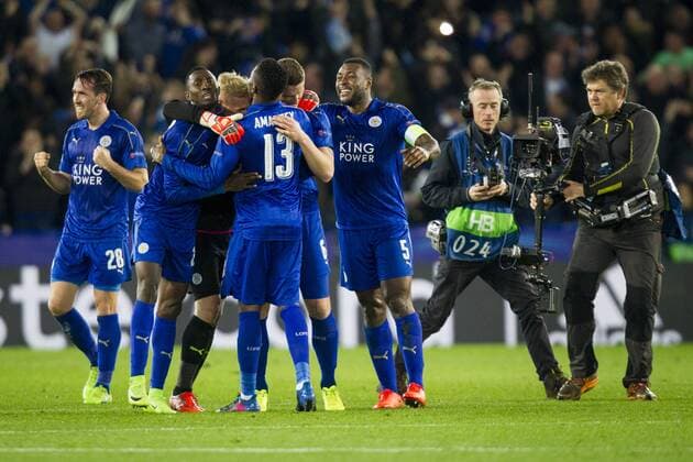 March 14th 2017, King Power Stadium, Leicester, England; UEFA Champions League Football 2nd Leg, Leicester City versus Seville; Leicester City players celebrate victory at the end of the match xGrahamxWilsonx  ActionPlus11856282