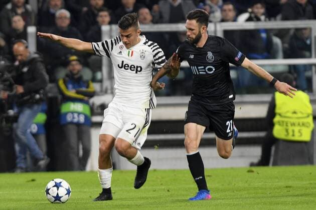 March 14th 2017, Juventus Stadium Turin, Italy; UEFA Champions league football, Juventus versus FC Porto; Miguel Layun challenges Paulo Dybala xPierpaoloxPiciuccox  ActionPlus11856310