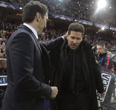 Atletico de Madrid s coach Simeone (R) greets Leverkusen s coach Tayfun Korkut during the UEFA Champions League round of 16 second leg match between Atletico de Madrid and Leverkusen that both teams played at Vicente Calderon stadium in Madrid, Spain, 15 March 2017. ATLATICO DE MADRID VS. LEVERKUSEN !ACHTUNG: NUR REDAKTIONELLE NUTZUNG!  Copyright: xKikoxHuescax MAD003 20170315-636252109751978840