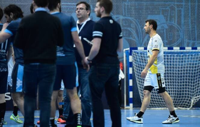 Jerome Fernandez ( Pays Aix ) HANDBALL : US Creteil vs Pays d Aix UC - Lidl Starligue - 15 30 2017 FedericoPestellini PANORAMIC 
