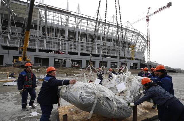 ROSTOV-ON-DON, RUSSIA - MARCH 16, 2017: Workers at the construction site of Rostov Arena Stadium, a venue for the 2018 FIFA World Cup WM Weltmeisterschaft Fussball Valery Matytsin TASS  TS0447C8