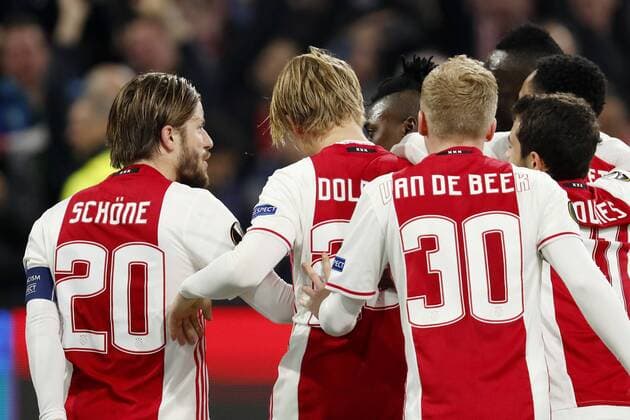 (L-R) Lasse Schone of Ajax, Kasper Dolberg of Ajax, Bertrand Traore of Ajax, Donny van de Beek of Ajax, Amin Younes of Ajax, Davinson Sanchez of Ajax, Kenny Tete of Ajaxduring the UEFA Europa League round of 32 match between Ajax Amsterdam and FC Copenhagen at the Amsterdam Arena on March 16, 2017 in Amsterdam, The Netherlands Ajax v FC Kopenhagen UEFA Europa League 2016 2017 xVIxxIVx 7353713
