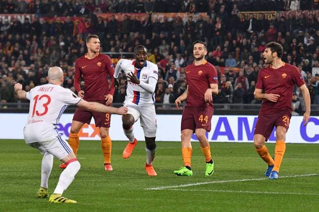 Fußball, EL, AS Rom - Olympique Lyon Esultanza Gol Mouctar Dikhaby Lyon 0-1 Goal celebration Football, Roma 16-03-2017 Europa League 2016 2017 Round of 16 AS Rom - Olympique Lyon AndreaxStaccioli