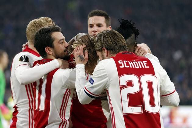 (L-R) Donny van de Beek of Ajax, Amin Younes of Ajax, Kasper Dolberg of Ajax, Nick Viergever of Ajax, Lasse Schone of Ajax, Bertrand Traore of Ajaxduring the UEFA Europa League round of 32 match between Ajax Amsterdam and FC Copenhagen at the Amsterdam Arena on March 16, 2017 in Amsterdam, The Netherlands Ajax v FC Kopenhagen UEFA Europa League 2016 2017 xVIxxIVx 7354166
