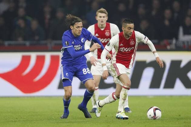 (L-R) Uros Matic of FC Copenhagen, Matthijs de Ligt of Ajax, Hakim Ziyech of Ajaxduring the UEFA Europa League round of 32 match between Ajax Amsterdam and FC Copenhagen at the Amsterdam Arena on March 16, 2017 in Amsterdam, The Netherlands Ajax v FC Kopenhagen UEFA Europa League 2016 2017 xVIxxIVx 7354333