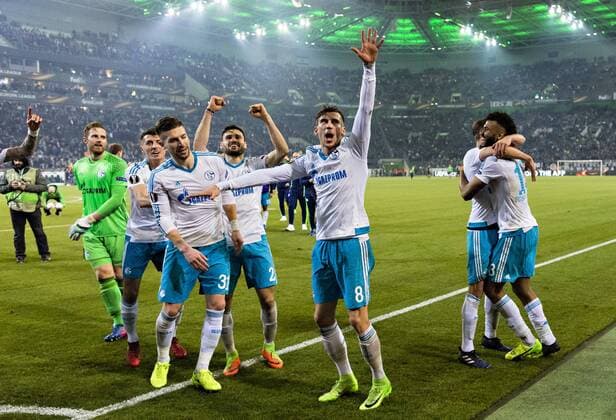 Bilder des Tages - SPORT Mönchengladbach, 16.03.2017 Schlussjubel: Matija Nastasic (S04), Daniel Caligiuri (S04), Leon Goretzka (S04) Borussia Mönchengladbach - FC Schalke 04
