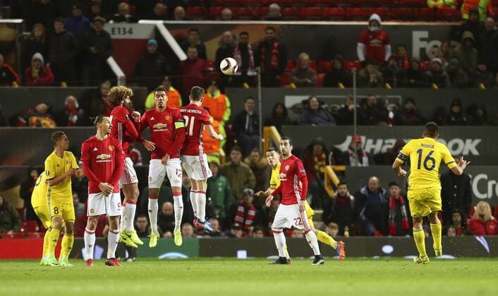 Cristian Noboa of FC Rostov takes a free kick during the UEFA Europa League Round of 16 2nd leg match at Old Trafford Stadium, Manchester. Picture date: March 16th, 2017. Pic credit should read: Matt McNulty Sportimage EDITORIAL USE ONLY. No use with unauthorised audio, video, data, fixture lists, club league logos or live services. Online in-match use limited to 120 images, no video emulation. No use in betting, games or single club league player publications.