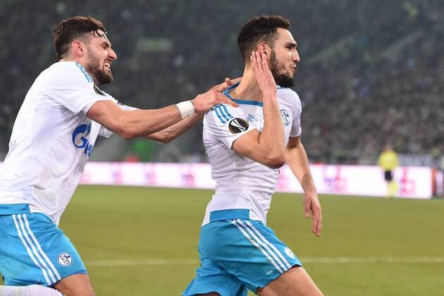 Fußball Europa League Achtelfinale Borussia Mönchengladbach - FC Schalke 04 am 16.03.2017 im Borussia-Park in Mönchengladbach Torjubel zum 2:2 durch Nabil Bentaleb ( Schalke ) xRx