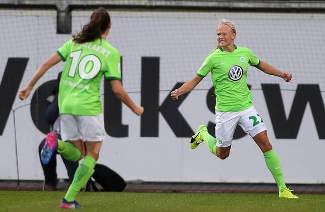 Torjubel 1-0 Pernille Harder (WOB), 1. Bundesligator
