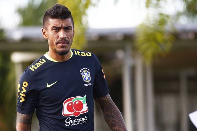Treino da Sele??o Brasileira SÃO PAULO, SP - 20.03.2017: TREINO DA SELEcaO BRASILEIRA - Paulinho during training the Brazilian team performed at CT Joaquim Grava, East Zone of São Paulo. The Selection prepares for clash against Uruguay, valid for the 13th round of qualifiers for the World Cup 2018 in Russia. (Photo: Marco Galvão Fotoarena) x1289687x  MarcoxGalvão