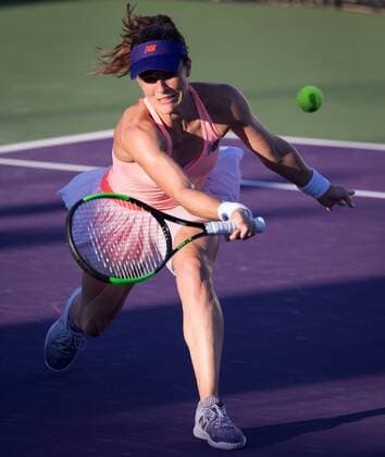 March 21, 2017: Nicole Gibbs, of the United States, plays a forehand volley against Carina Witthoeft, of Germany, at the 2017 Miami Open presented by Itau professional tennis tournament, played at Crandon Park Tennis Center in Key Biscayne, Florida, USA. CSM Tennis 2017: Miami Open presented by ITAU MAR 21 - ZUMAc04_ 20170321_zaf_c04_116 Copyright: xMarioxHoubenx