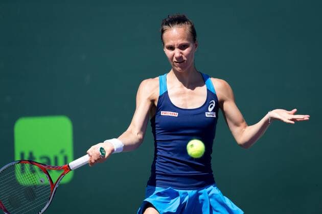 March 21, 2017: Viktorija Golubic, of Switzerland, plays a forehand against Tsvetana Pironkova, of Bulgaria, at the 2017 Miami Open presented by Itau professional tennis tournament, played at Crandon Park Tennis Center in Key Biscayne, Florida, USA. CSM Tennis 2017: Miami Open presented by ITAU MAR 21 - ZUMAc04_ 20170321_zaf_c04_166 Copyright: xMarioxHoubenx