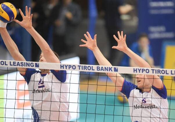 VOLLEYBALL - VBL, Herrsching vs Rhein-Main INNSBRUCK,AUSTRIA,22.MAR.17 - VOLLEYBALL - VBL, Deutsche Volleyball Bundesliga, play off quarterfinal, TSV Herrsching vs United Volleys Rhein-Main. Image shows Christian Duennes (Rhein-Main) and Lukas Bauer (Rhein-Main). GEPAxpictures xAmirxBeganovic