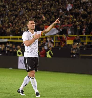 Fußball, Deutschland - England 22.03.2017, Fussball Test-Länderspiel, Deutschland - England, in Dortmund, Signal-Iduna-Park-Stadion Dortmund, Torjubel Lukas Podolski (Deutschland). 