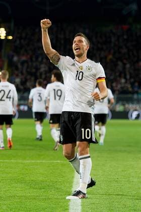 Dortmund, Germany 22.03.2017, Laenderspiel, Deutschland - England, Lukas Podolski (GER) jubelt nach seinem treffer zum 1:0, torjubel ( DeFodi001