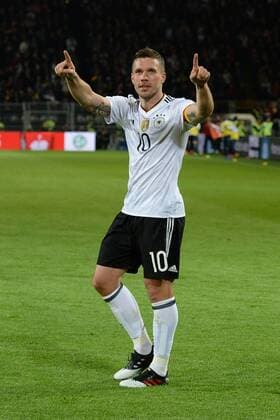 Fussball, Herren, Saison 2016 17, Länderspiel in Dortmund, Deutschland - England, Jubel nach dem Tor zum 1:0, Lukas Podolski (Nr. 10, Deutschland), 22.03. 2017,