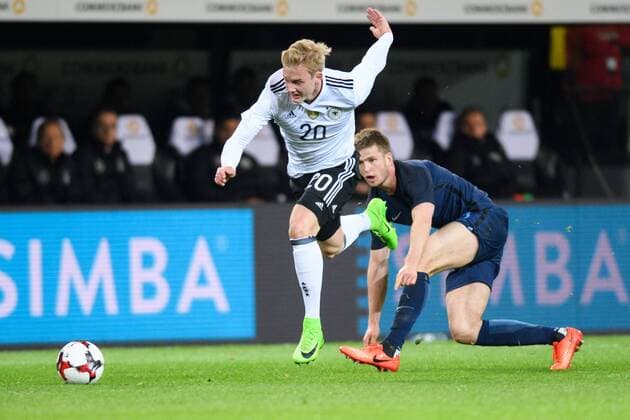 GER, FSP, Deutschland (GER) vs England (ENG) 22.03.2017, Signal Iduna Park, Dortmund, Deutschland, GER, FSP, Deutschland (GER) vs England (ENG), im Bild Zweikampf zwischen Julian Brandt ( 20 GER) und Gary Cahill ( 5 ENG) Foto © nordphoto Kurth nordphotox xKurth