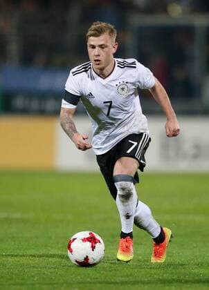 Fußball U21 U 21 Länderspiel: Deutschland - England am 24.03.2017, International Friendly Länderspiel Men under 21, Germany - England, Brita-Arena Wiesbaden, Germany, xmdx, freundschaftsspiel, testspiel, Max MAYER ( 7 ,Deutschland, Germany, FC Schalke 04) Deutschland - England