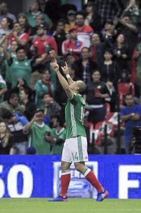 (170325) -- MEXICO CITY, March 25, 2017 -- Mexico s Javier Hernandez celebrates after scoring during the qualifying match for 2018 Russia World Cup against Costa Rica in Mexico City, capital of Mexico, March 24, 2017. Str) (vf) (SP)MEXICO-MEXICO CITY-FOOTBALL-WORLD CUP QUALIFICATION e STR 
