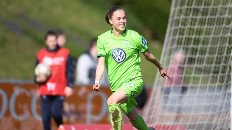 Ewa Pajor (VFL Wolfsburg) (17) jubelnd, Fussball, Allianz Frauen-Bundesliga, MSV Duisburg - VFL Wolfsburg, xmkx
