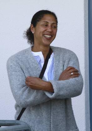 SC Sand - 1. FFC Turbine Potsdam Steffi JONES, Bundestrainerin der Frauen-Fußball-Nationalmannschaft GER, Halbkörper, Portrait, Porträt, Einzelbild, hoch, Fußball, Frauen, Allianz-Frauen-Bundesliga Saison 2016 2017