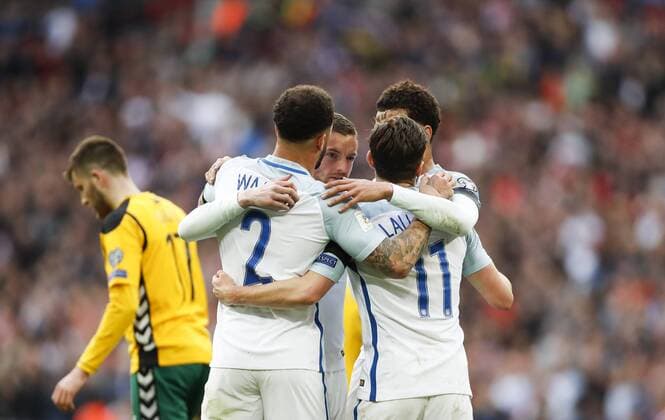 Fußball, WM Quali, England - Litauen (170327) -- LONDON, March 27, 2017 -- Jamie Vardy (C) of England celebrates after scoring during the FIFA World Cup WM Weltmeisterschaft Fussball European Qualifying Group F match between England and Lithuania at Wembley Stadium in London, Britain on March 26, 2017. England won 2-0. ) (SP)BRITAIN-LONDON-SOCCER-WORLD CUP QUALIFIER-ENGLAND VS LITHUANIA HanxYan 