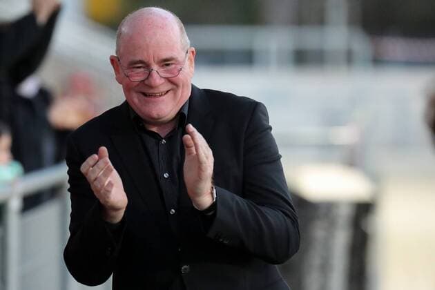 Siegfried Dietrich (Manager, Frankfurt), klatscht in die Hände, Klatschen, Applaus, applaudiert, motiviert das Team, Motivation, Freude, freundlich, fröhlich, strahlend, optimistisch, Einzelbild, Aktion, Action, Fussball, Allianz Frauen-Bundesliga, 1. FFC Frankfurt - SC Freiburg, xozx