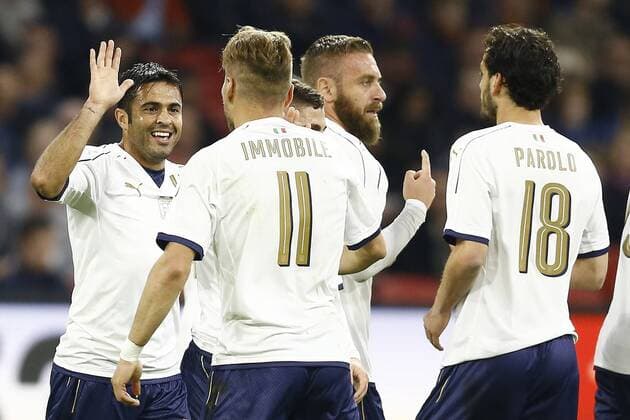(l-r) Citadin Martins Eder of Italy scored, Ciro Immobile of Italyduring the friendly match between Netherlands and Italy at the Amsterdam Arena on March 28, 2017 in Amsterdam, The Netherlands Netherlands v Italy Friendly match 2016 2017 xVIxxIVx 7445816