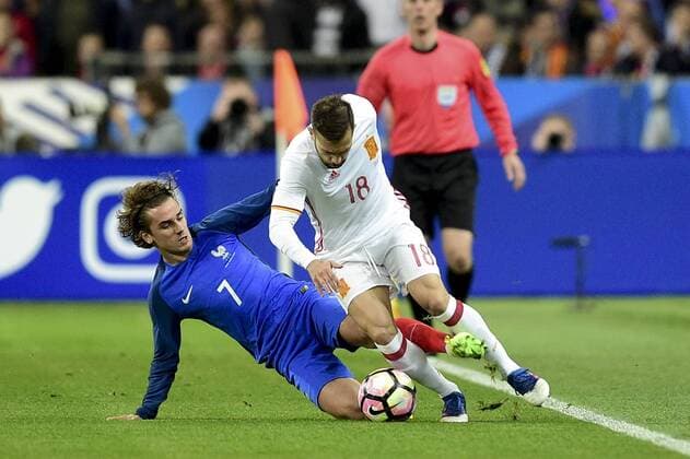 Fußball, Frankreich - Spanien Antoine Griezmann (France) vs Jordi Alba (Espagne) FOOTBALL : France vs Espagne - Match Amical- St Denis - 28 03 2017 JBAutissier Panoramic 
