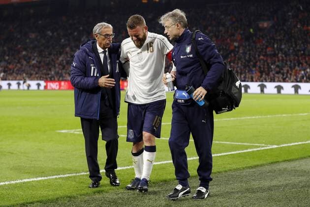 Daniele De Rossi of Italyduring the friendly match between Netherlands and Italy at the Amsterdam Arena on March 28, 2017 in Amsterdam, The Netherlands Netherlands v Italy Friendly match 2016 2017 xVIxxIVx 7445900