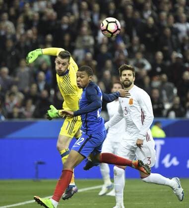 Mbappe vs David de Gea FOOTBALL : Match amical - Coupe du monde 2018 - France vs Espagne - 28 03 2017 