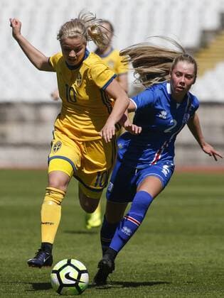 March 28, 2017 - Oeiras, Lisbon, Portugal - Sara Linnakallio of Sweden and Danela Dogg Guonadttir during the UEFA U17 U 17 Women s Championship Qualifier match between Iceland and Sweden at National stadium on March 28, 2017 in Oeiras, Portugal. Iceland v Sweden - UEFA U17 Women s Championship  - ZUMAn230 20170328_zaa_n230_197 Copyright: xFilipexAmorimx