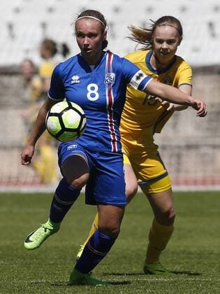 March 28, 2017 - Oeiras, Lisbon, Portugal - Alexandra Jhannsdttir of Iceland and Elin Nilsson of Sweden during the UEFA U17 U 17 Women s Championship Qualifier match between Iceland and Sweden at National stadium on March 28, 2017 in Oeiras, Portugal. Iceland v Sweden - UEFA U17 Women s Championship  - ZUMAn230 20170328_zaa_n230_202 Copyright: xFilipexAmorimx