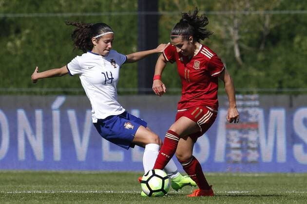 March 28, 2017 - Oeiras, Lisbon, Portugal - Brbara Lopes of Portugal and Carla Piqueras Bautista of Spain during the UEFA U17 U 17 Women s Championship Qualifier match between Spain and Portugal at Cidade do Futebol stadium on March 28, 2017 in Oeiras, Portugal. Spain v Portugal - UEFA U17 Women s Championship  - ZUMAn230 20170328_zaa_n230_258 Copyright: xFilipexAmorimx