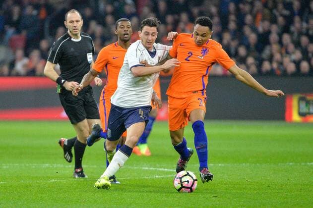 March 28, 2017 - Amsterdam, Netherlands - Matteo Darmian from Italy is tackled by Kenny Tete from the Netherlands during the friendly match between Netherlands and Italy on March 28, 2017 at the Amsterdam ArenA in Amsterdam, Netherlands. Netherlands v Italy - International Friendly Länderspiel  - ZUMAn230 20170328_zaa_n230_295 Copyright: xAndyxAstfalckx