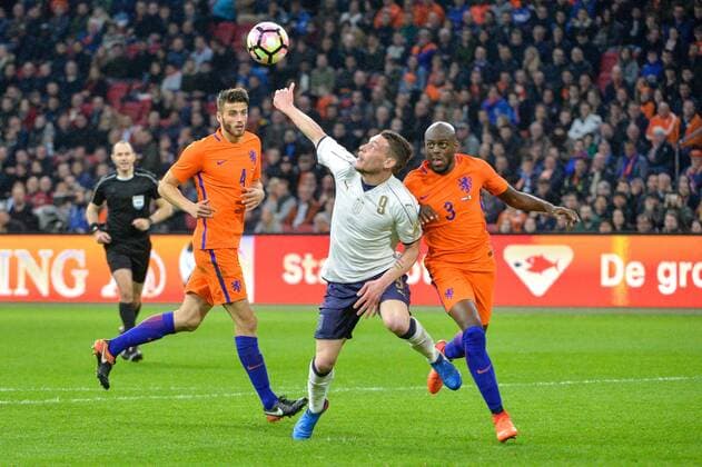 March 28, 2017 - Amsterdam, Netherlands - Andrea Belotti from Italy is challenged for the ball by Bruno Martins Indi from the Netherlands during the friendly match between Netherlands and Italy on March 28, 2017 at the Amsterdam ArenA in Amsterdam, Netherlands. Netherlands v Italy - International Friendly Länderspiel  - ZUMAn230 20170328_zaa_n230_304 Copyright: xAndyxAstfalckx