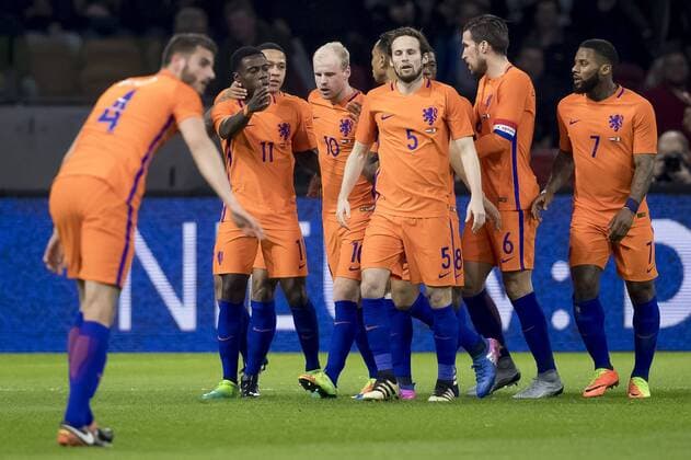 28.03.2017, Amsterdam Arena, Amsterdam, NED, Testspiel, Niederlande vs Italien, im Bild celebration Dutch players, 1-0 celebration Dutch players, 1-0 during the International Friendly Länderspiel Football Match between Netherlands and Italy at the Amsterdam Arena in Amsterdam, Netherlands on 2017 03 28. Amsterdam  EP_fil  