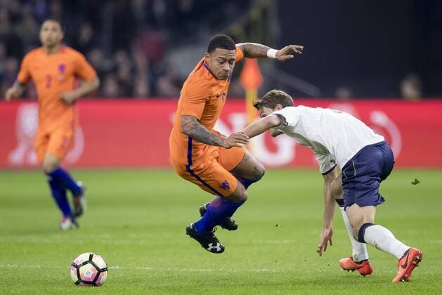 28.03.2017, Amsterdam Arena, Amsterdam, NED, Testspiel, Niederlande vs Italien, im Bild Memphis Depay of Netherlands (M), Daniele Rugani of Italy (R) Memphis Depay of Netherlands (M), Daniele Rugani of Italy (R) during the International Friendly Länderspiel Football Match between Netherlands and Italy at the Amsterdam Arena in Amsterdam, Netherlands on 2017 03 28. Amsterdam  EP_fil  
