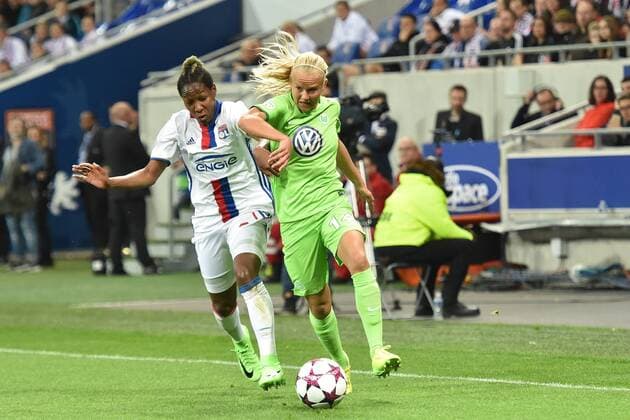 Kadeisha Buchanan (lyon) vs Permille Harder (wolfsburg) SOCCER : Olympique Lyon vs VfL Wolfsburg - Champions League - Damen Frauenfussball - Viertelfinale - 29 03 2017 FredericChambert Panoramic 