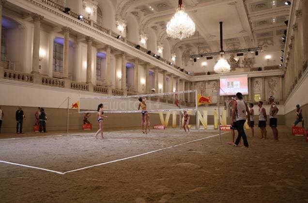 Themen der Woche - SPORT Bilder des Tages - SPORT Beach volleyball Beachvolleyball - FIVB, press conference PK Pressekonferenz VIENNA,AUSTRIA,30.MAR.17 - VOLLEYBALL - FIVB Beach Volleyball World Championships, Kick-Off, press conference. Image shows an overview. GEPAxpictures xChristianxOrt