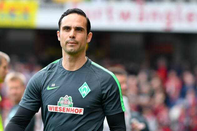 GER, 1. FBL, SC Freiburg vs SV Werder Bremen 01.04.2017, Schwarzwaldstadion, Freiburg, GER, 1. FBL, SC Freiburg vs SV Werder Bremen, im Bild Alexander Nouri (Trainer, SV Werder Bremen) Foto © nordphoto Fabisch nordphotox xFabisch