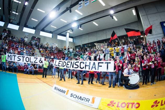Fans Dresden; 1. Volleyball Bundesliga Play-Off Halbfinale: Allianz MTV Stuttgart vs Dresdner SC, SCHARRena, Stuttgart Germany, 20170401; Stuttgart Copyright: xWuechner Eibner-Pressefotox EP_NWR