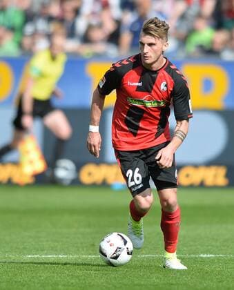 01.04.2017, xmhx, Fussball 1.Bundesliga, SC Freiburg - Werder Bremen, emspor, v.l. Maximilian Philipp (SC Freiburg) FREISTELLER Freiburg