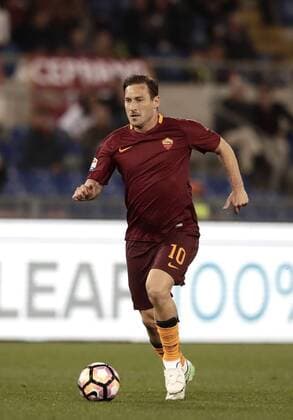 Italy: Soccer Serie A - Roma beats Empoli 2-0 RomaÕs Francesco Totti in action during the Serie A soccer match between Roma and Empoli at the Olympic stadium. Roma won 2-0.  IsabellaxBonottox xPacificxPress
