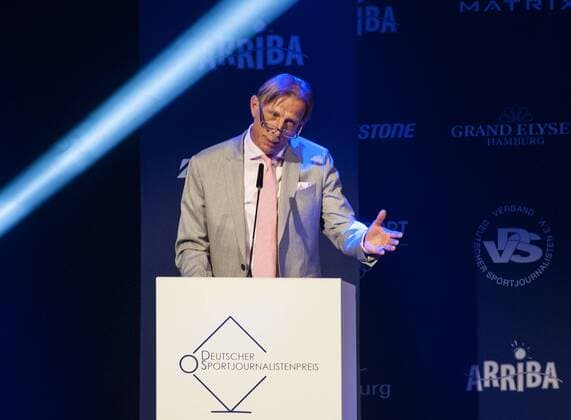 Deutscher Sportjournalistenpreis Laudator Christoph Daum Â
